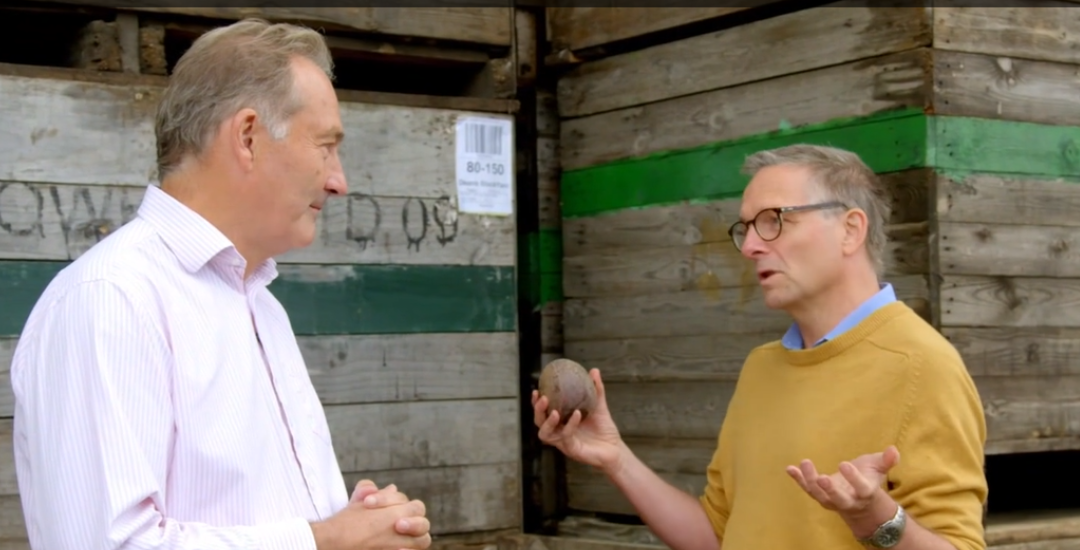 Lawrence Mallinson and Michael Moseley talking about beetroot